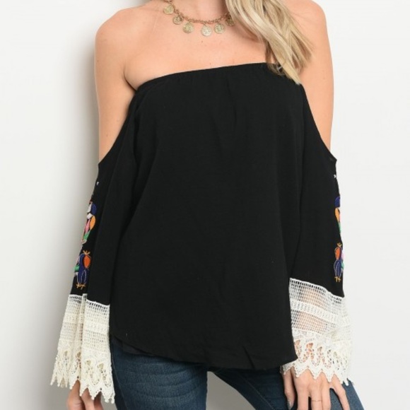 VAVA BY JOY HAN OFF SHOULDER TOP - Picture 3 of 4